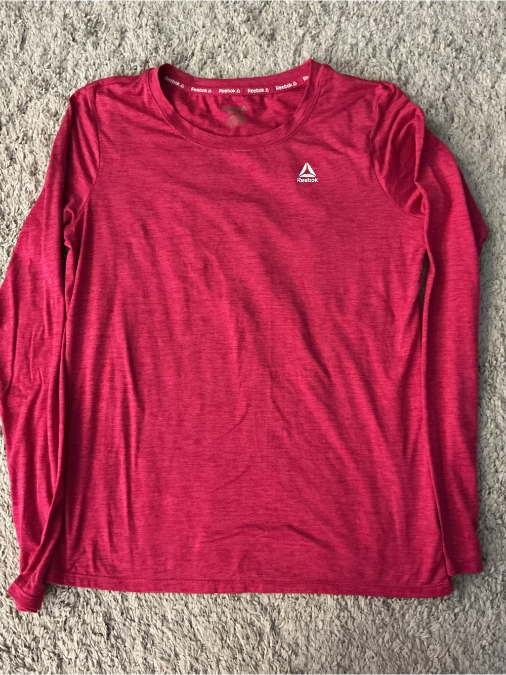 Reebok Long Sleeve Athletic Top in Pink activewear athleisure sporty collegiate - Picture 2 of 7